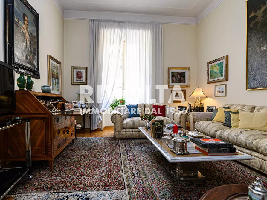 Immagine 19 di Appartamento in vendita  in Via Duilio a Roma