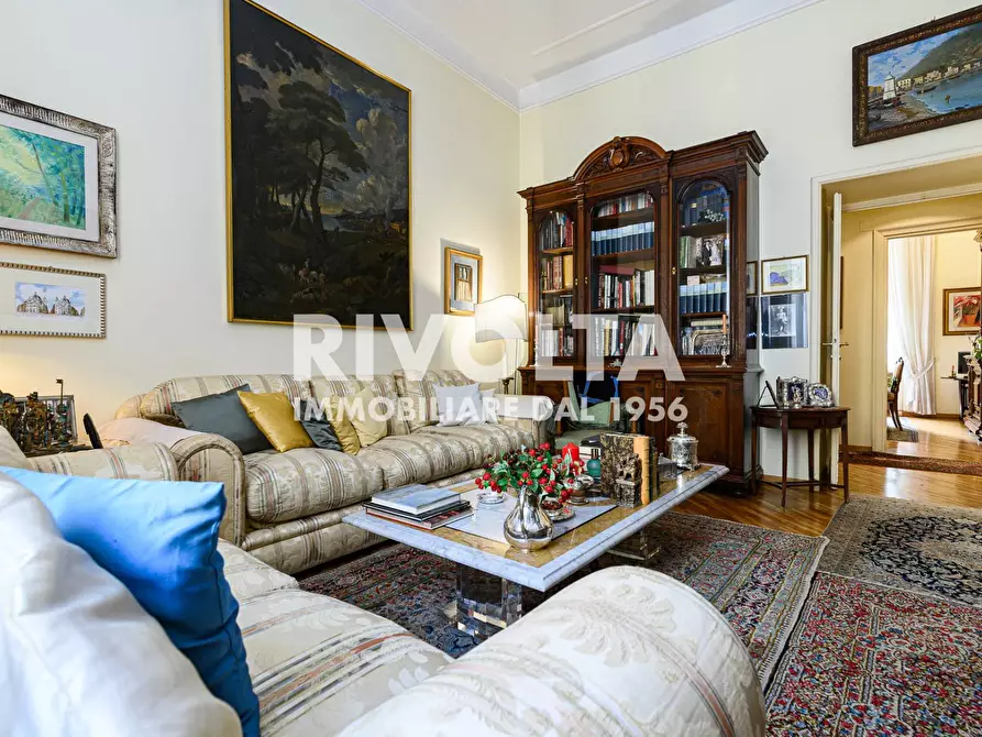 Immagine 21 di Appartamento in vendita  in Via Duilio a Roma