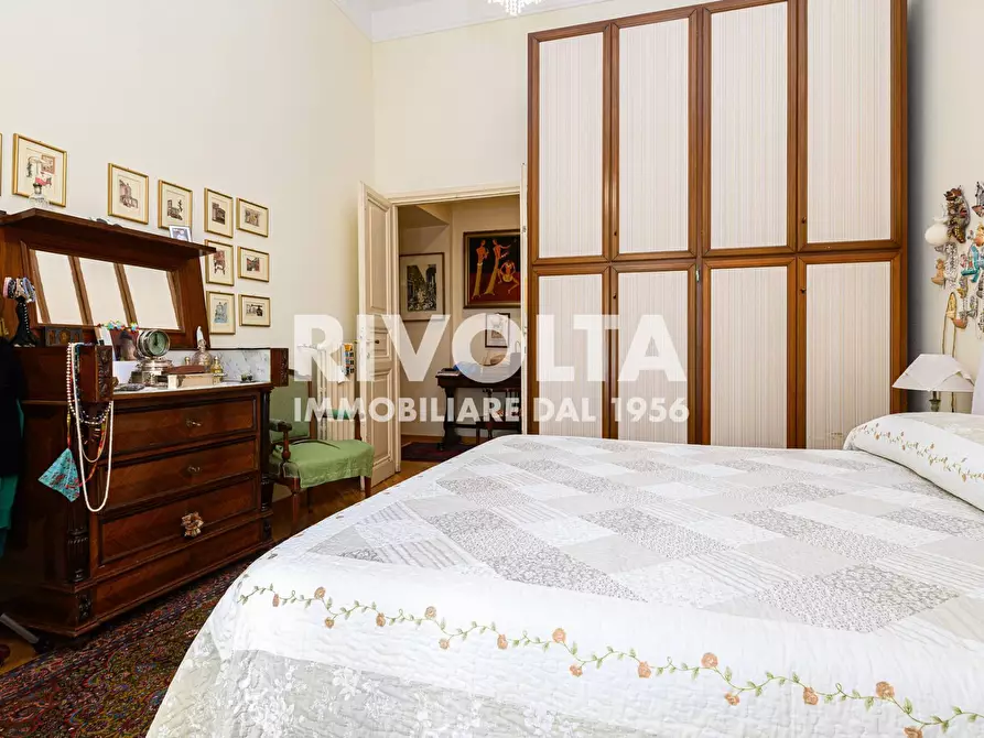 Immagine 29 di Appartamento in vendita  in Via Duilio a Roma