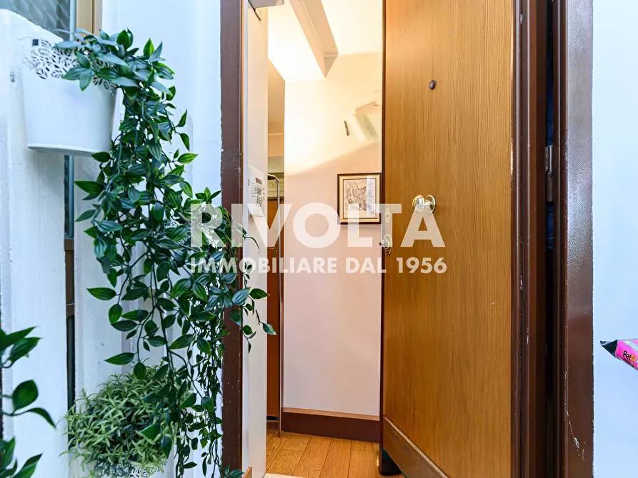 Immagine 7 di Appartamento in vendita  in Via Duccio Galimberti a Roma