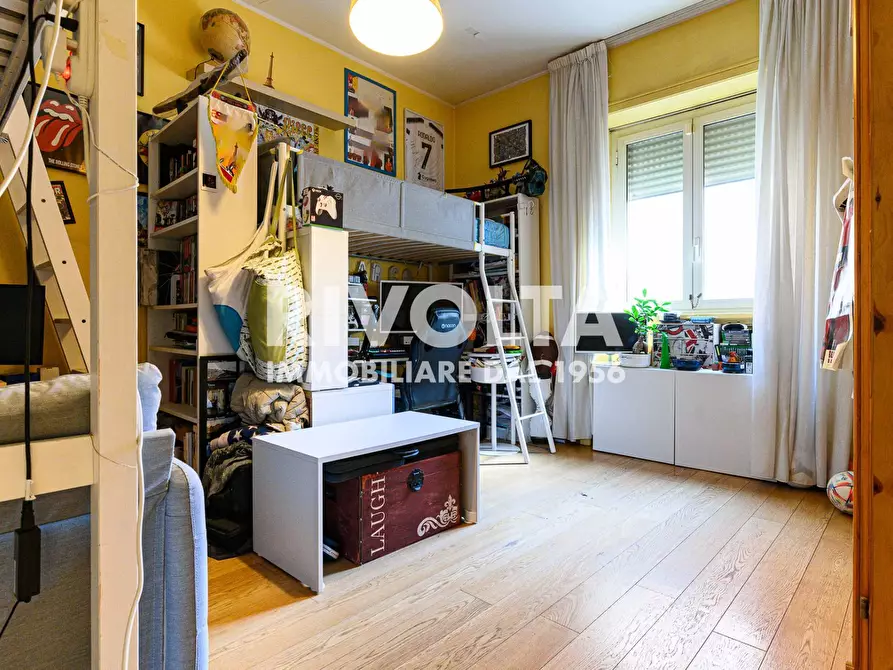 Immagine 14 di Appartamento in vendita  in Via Duccio Galimberti a Roma