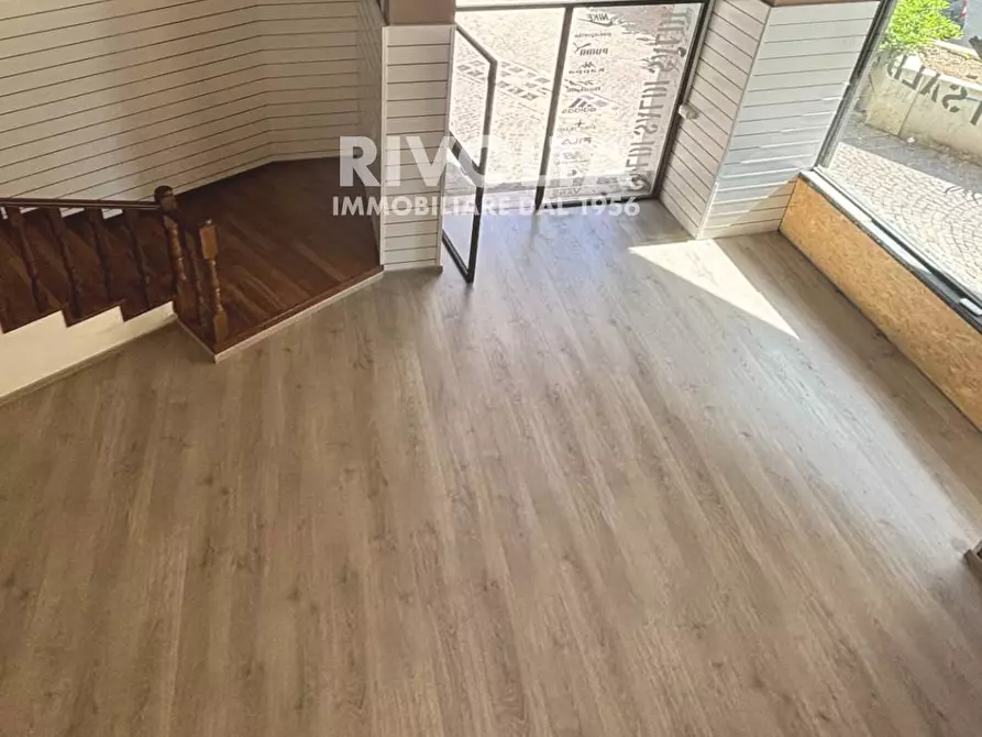 Immagine 13 di Locale commerciale in affitto  in Piazzale della Balduina a Roma