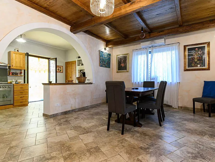 Immagine 24 di Villa in vendita  in Via Colli a Collevecchio