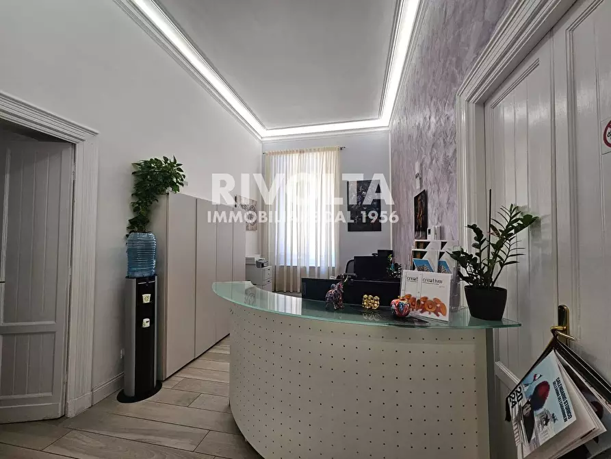 Immagine 21 di Appartamento in vendita  in Via Calabria a Roma