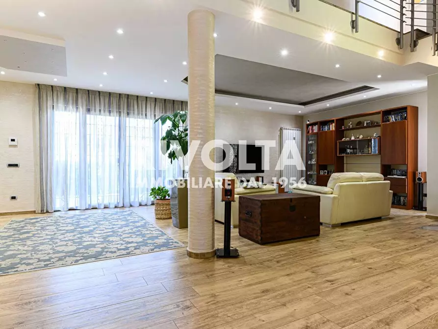 Immagine 21 di Villa in vendita  in via Contessa Entellina a Roma