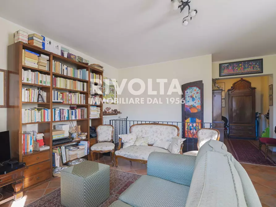 Immagine 3 di Villa in vendita  in via del riscatto a Navelli