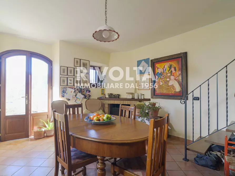 Immagine 9 di Villa in vendita  in via del riscatto a Navelli