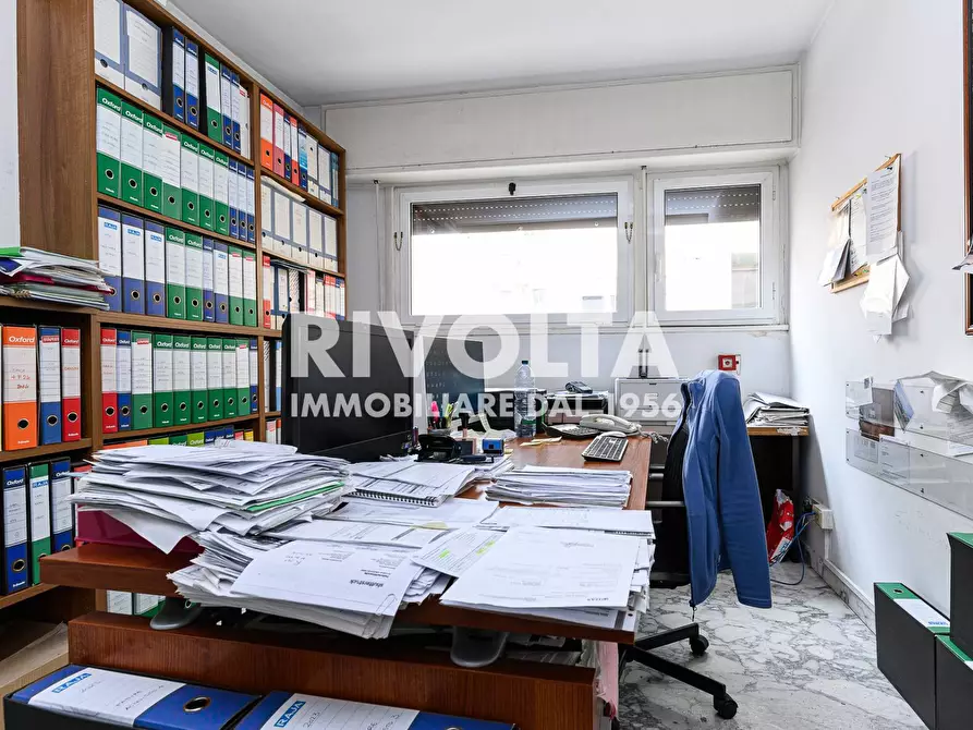 Immagine 15 di Ufficio in vendita  in Via Pietro Antonio Micheli a Roma
