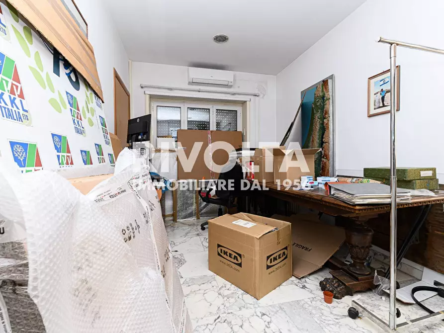 Immagine 17 di Ufficio in vendita  in Via Pietro Antonio Micheli a Roma