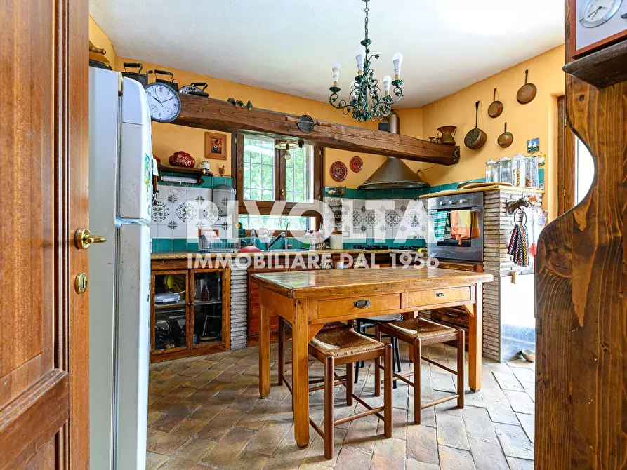 Immagine 14 di Villa in vendita  in Via Sant'Antonio a Tarano
