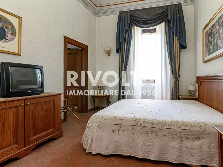 Immagine 2 di Casa indipendente in vendita  in Via Roma a Collevecchio