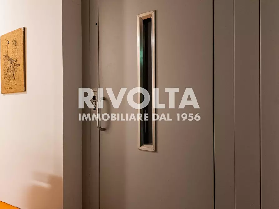 Immagine 18 di Villa in vendita  in Via Roane a Collevecchio