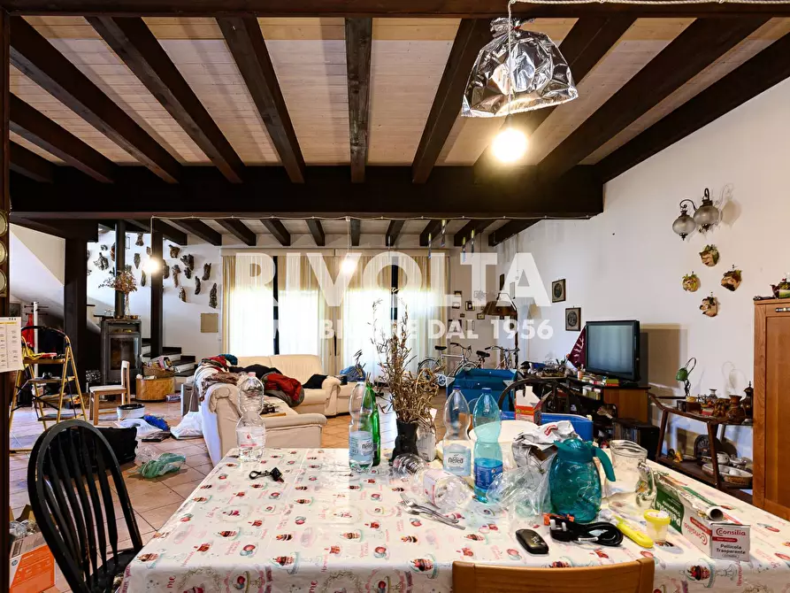 Immagine 11 di Villa in vendita  in Via Roane a Collevecchio