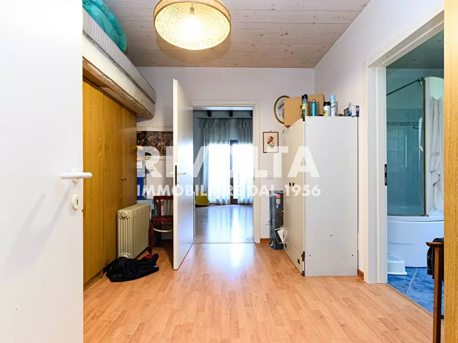 Immagine 24 di Villa in vendita  in Via Roane a Collevecchio