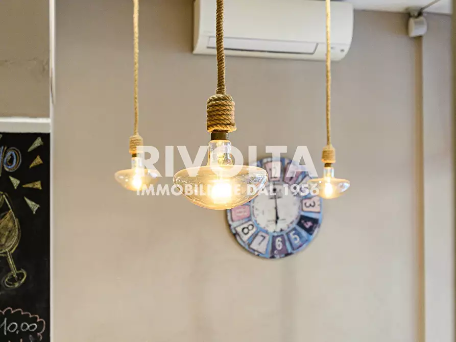 Immagine 3 di Attività commerciale in vendita  in Via San Pio V a Roma