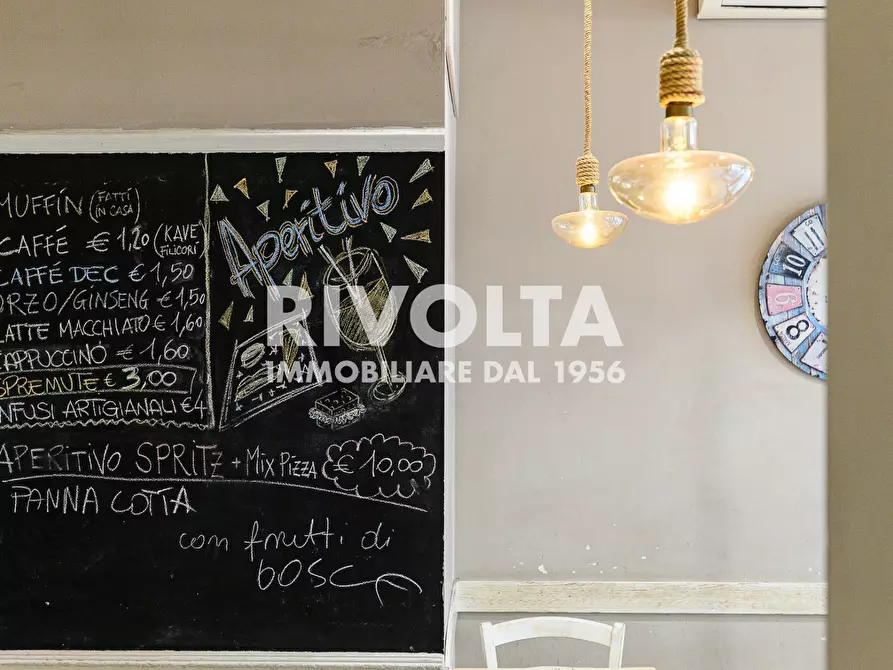 Immagine 6 di Attività commerciale in vendita  in Via San Pio V a Roma
