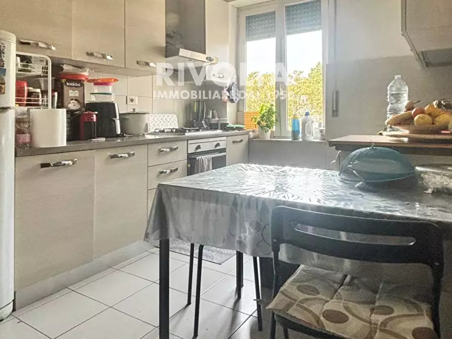 Immagine 4 di Appartamento in vendita  in Via Sant'igino Papa a Roma