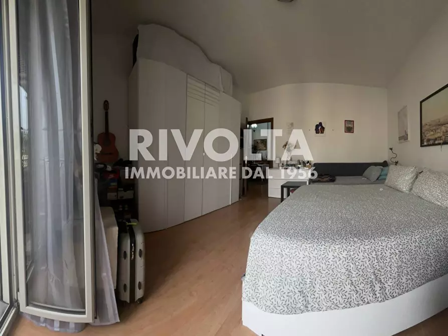 Immagine 3 di Appartamento in vendita  in Via Sant'igino Papa a Roma