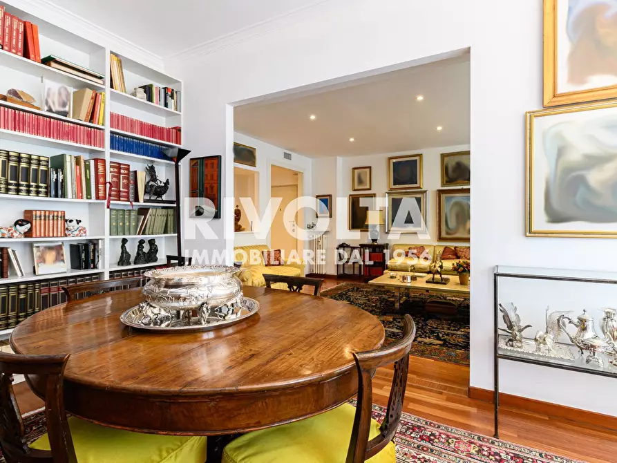 Immagine 13 di Appartamento in vendita  in Via Dei Giuochi Istmici a Roma