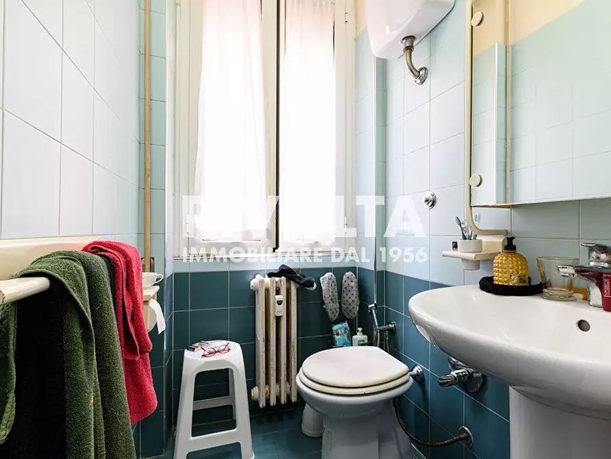 Immagine 18 di Appartamento in vendita  in Via Dei Giuochi Istmici a Roma