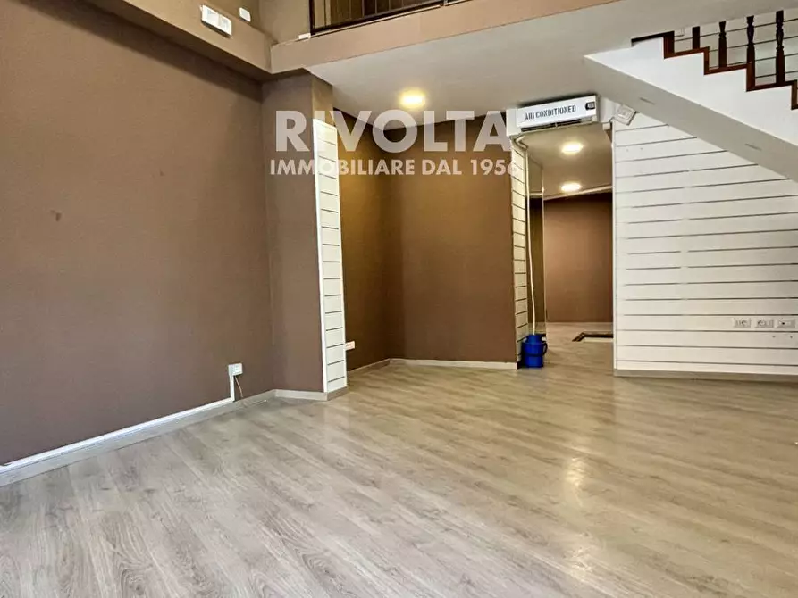 Immagine 21 di Locale commerciale in affitto  in Piazzale della Balduina a Roma