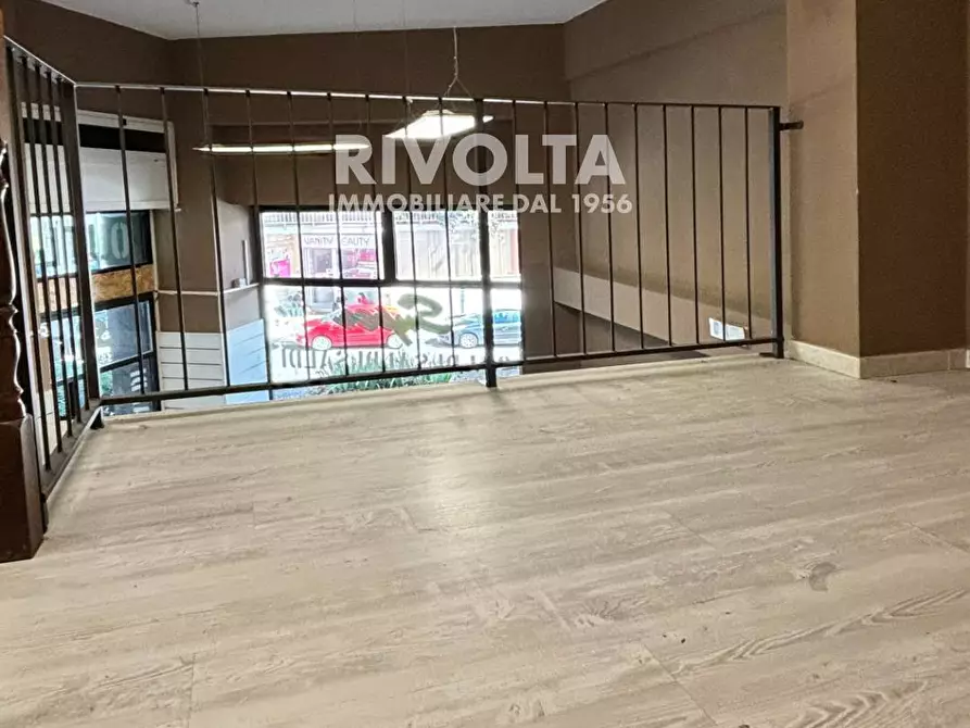 Immagine 28 di Locale commerciale in affitto  in Piazzale della Balduina a Roma