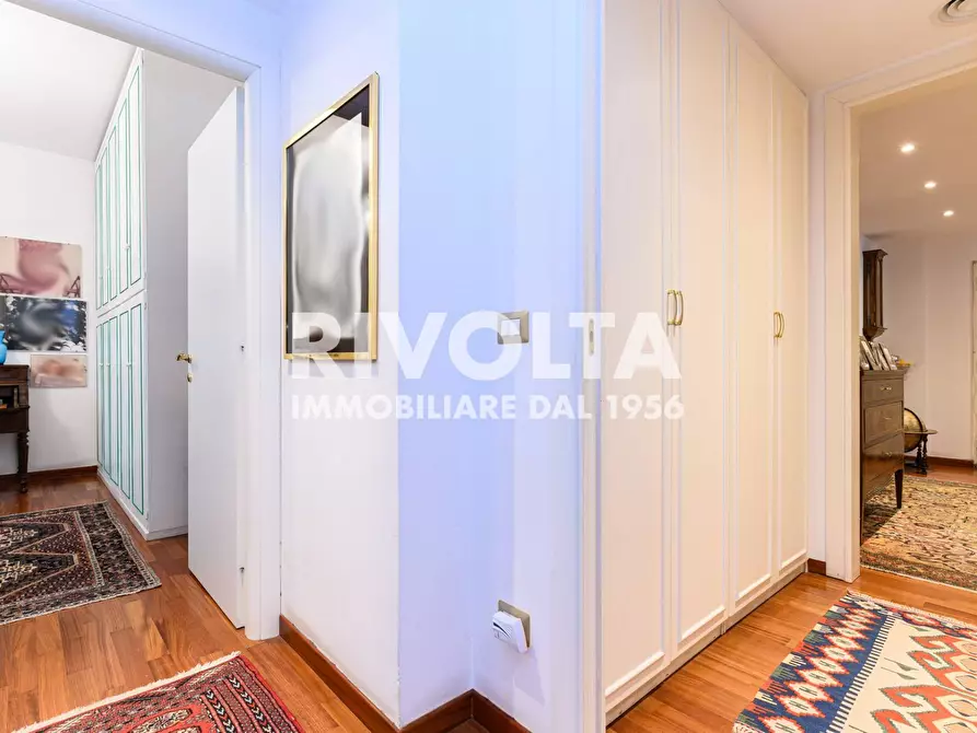 Immagine 28 di Appartamento in vendita  in Via Dei Giuochi Istmici a Roma