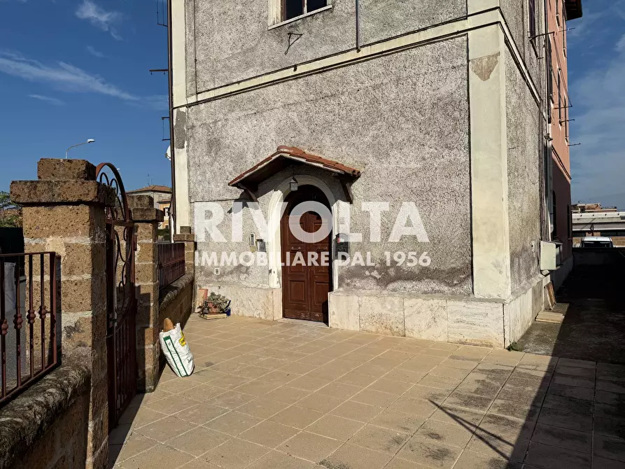 Immagine 28 di Appartamento in vendita  in Via Carlo Pisacane a Civita Castellana