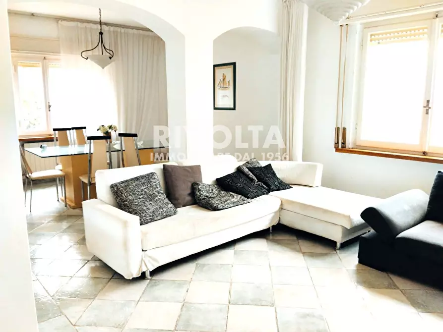 Immagine 4 di Appartamento in vendita  in Via Guelfo Civinini a Monte Argentario