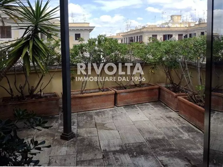 Immagine 4 di Ufficio in affitto  in Piazza Giuseppe Verdi a Roma