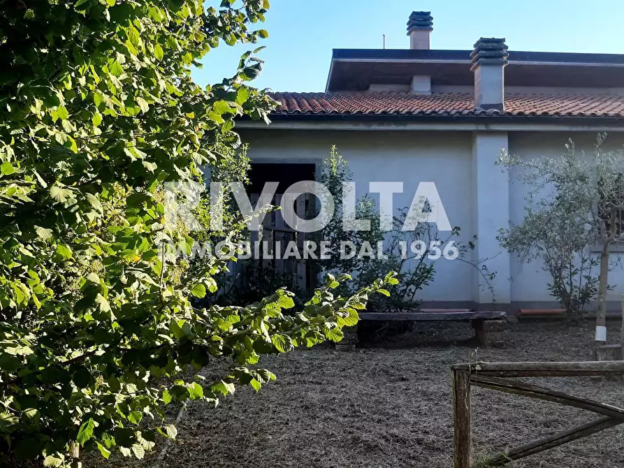 Immagine 12 di Villa in vendita  in Via Madonna Delle Grazie a Canepina