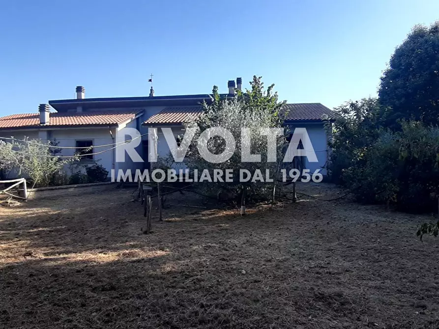 Immagine 19 di Villa in vendita  in Via Madonna Delle Grazie a Canepina