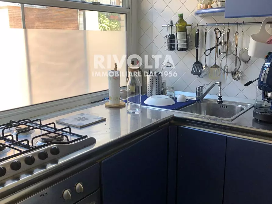 Immagine 21 di Appartamento in affitto  in Via Di Vigna Stelluti a Roma