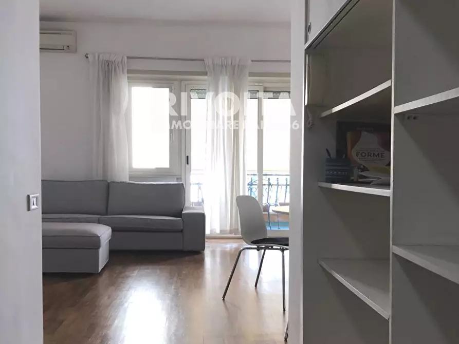 Immagine 25 di Appartamento in affitto  in Via Di Vigna Stelluti a Roma