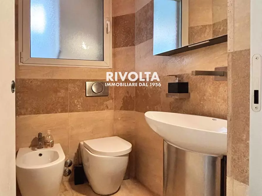 Immagine 14 di Appartamento in affitto  in Vigna Clara a Roma