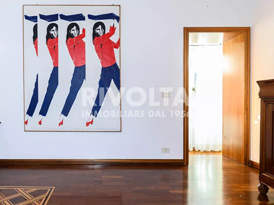 Immagine 6 di Appartamento in vendita  in Via Del Governo Vecchio a Roma