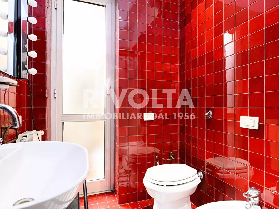 Immagine 17 di Appartamento in vendita  in Via Del Governo Vecchio a Roma