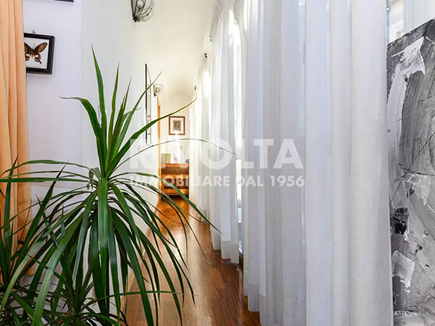 Immagine 26 di Appartamento in vendita  in Via Del Governo Vecchio a Roma