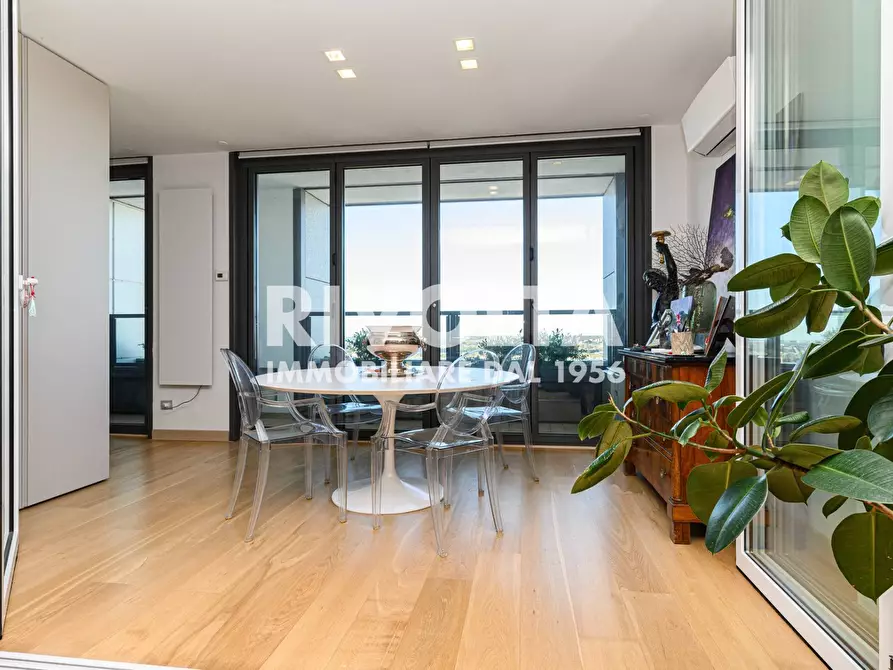 Immagine 28 di Appartamento in vendita  in Viale Giorgio Ribotta a Roma