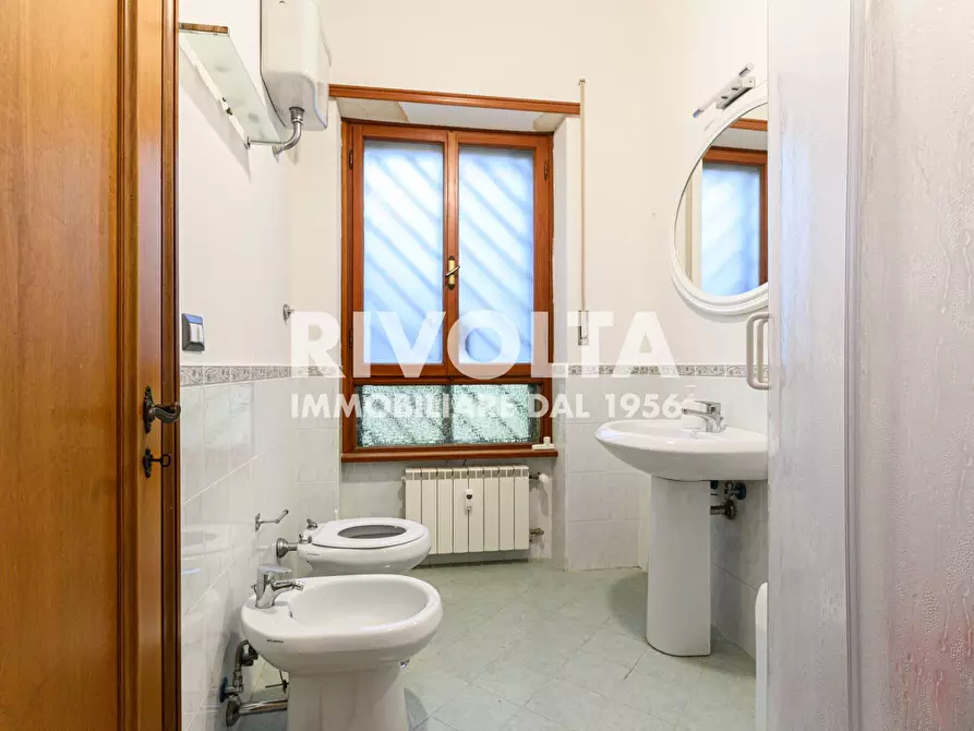 Immagine 22 di Appartamento in vendita  in Via Antonio Serra a Roma