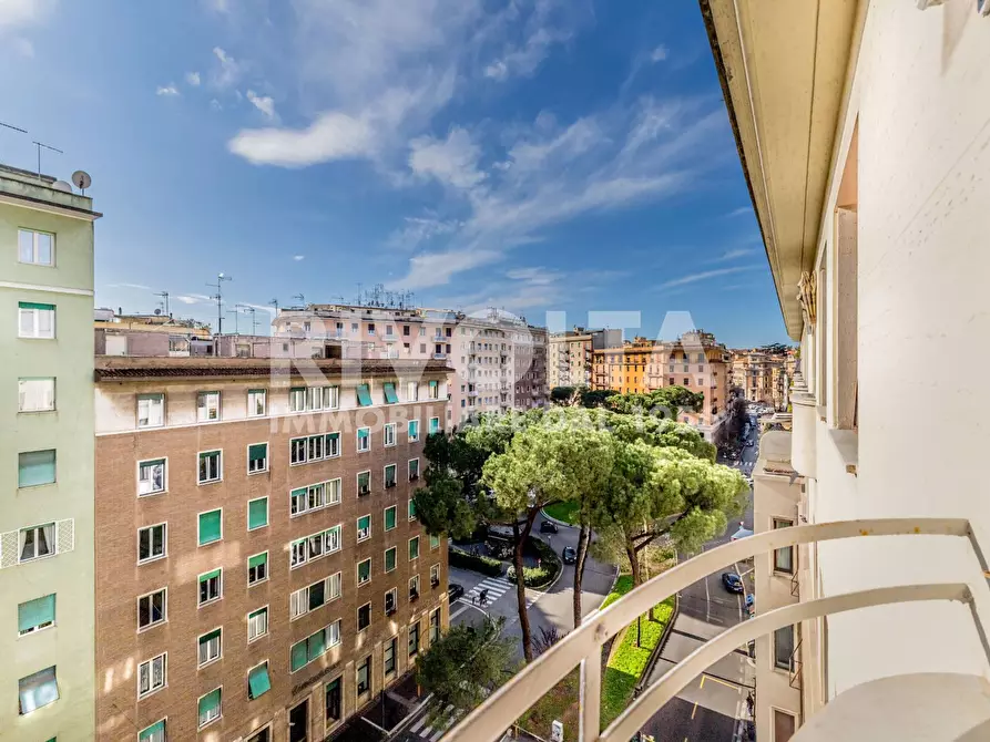 Immagine 28 di Appartamento in vendita  in Corso Trieste a Roma
