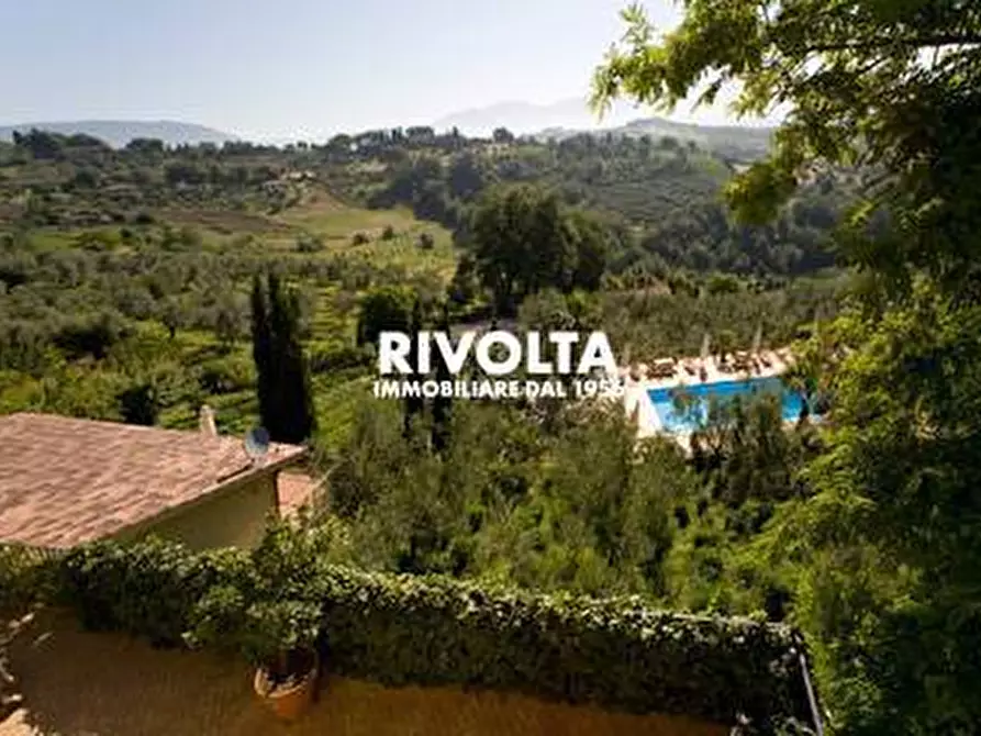 Immagine 24 di Villa in vendita  in via dei cappuccini a Collevecchio