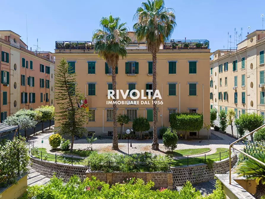 Immagine 14 di Appartamento in affitto  in Viale Delle Milizie a Roma