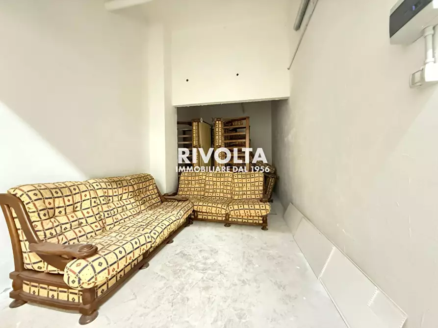 Immagine 13 di Box auto in vendita  in Via Torriglia a Roma