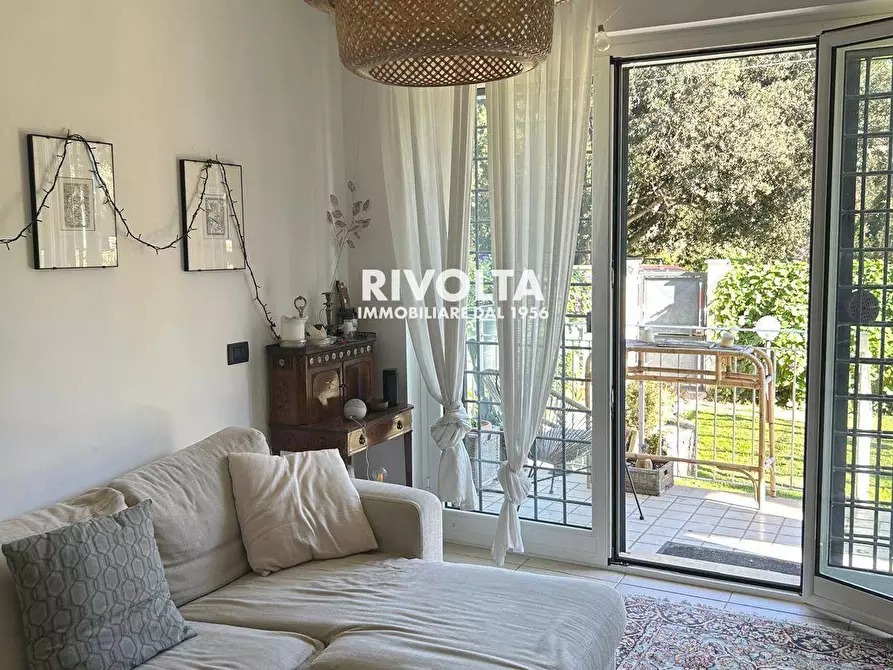 Immagine 3 di Villetta a schiera in affitto  in Viale  Castellamare a Fiumicino