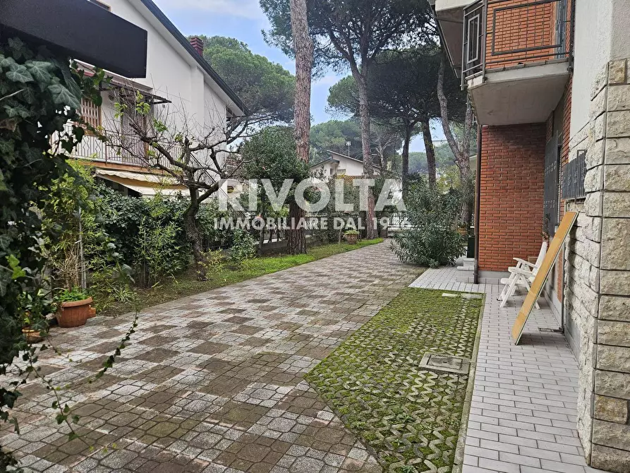 Immagine 28 di Villa in vendita  in Viale Antonio Gramsci a Cervia