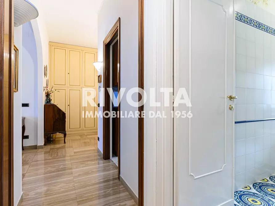 Immagine 29 di Appartamento in vendita  in Via Vittorio Spinazzola a Roma