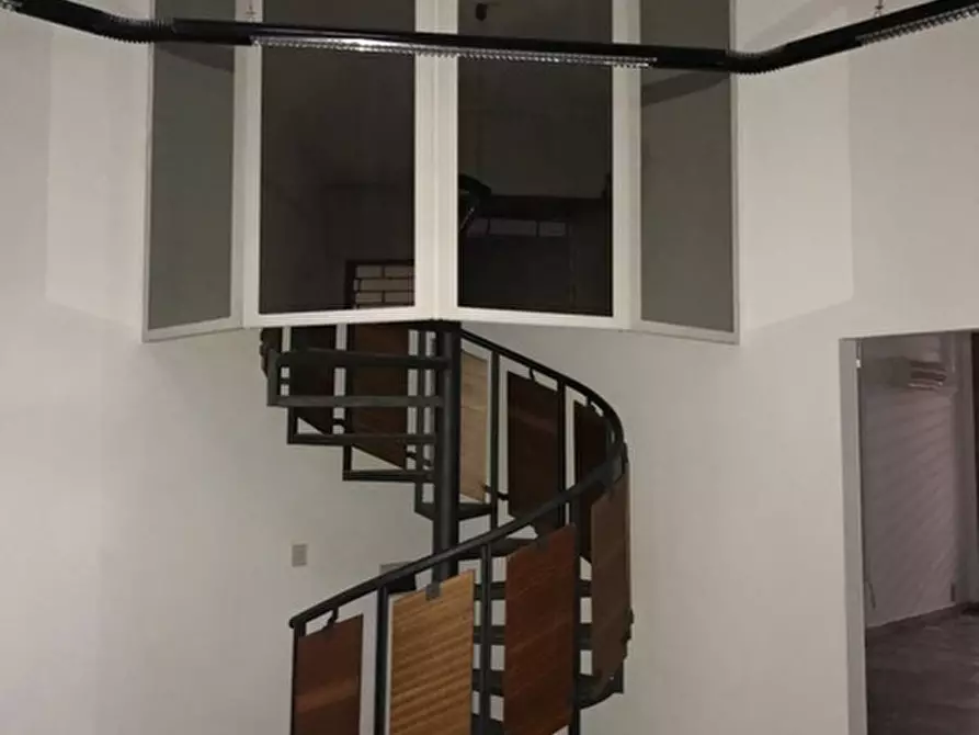 Immagine 2 di Negozio in affitto  a San Donà Di Piave