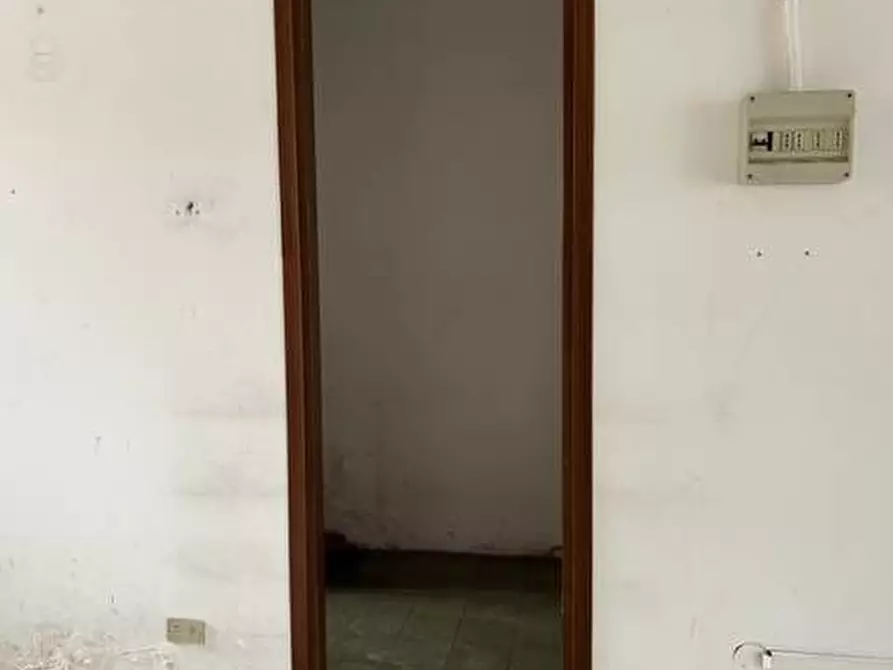 Immagine 8 di Negozio in affitto  a San Donà Di Piave