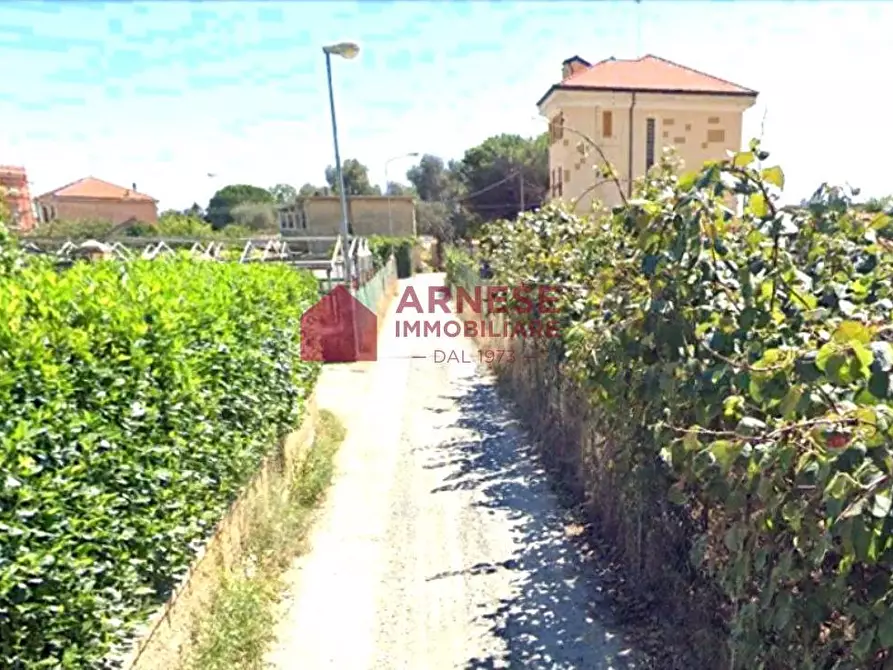 Immagine 21 di Attico in vendita  in Via Fodrato a Albisola Superiore